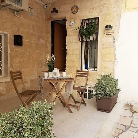 Al Sottano 19 Apartment Bari Bagian luar foto